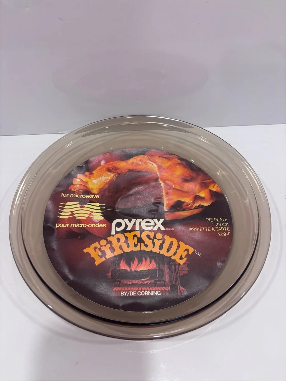 Vintage Pyrex Fireside Brown Glass Pie Plate - Brown new with label